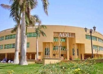 طلاب الجامعة العربية المفتوحة يكشفون تفاصيل الزيادة المفاجئة للمصروفات