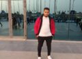 الشاعر محمود عمر مؤلف ديوان ” زي القمر “