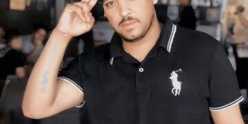 مصطفى صلاح من محافظة سوهاج ١٩ سنه شهير ب مصطفى ديشا