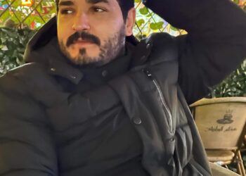 الفنان زمن طاهر