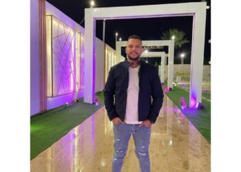 كونيكا برنت للدعاية والأعلان والديكور