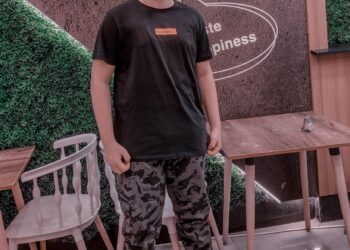من هو عبدالرحمن هشام فوده