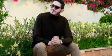 بيشو اشرف اشهر فنان تشكيلى و مصور فى مصر يستعد للعالمية من خلاص معرضة  الشهر المقبل