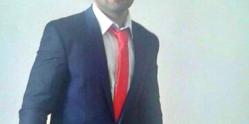 الشاعر أحمد كمال الدين شاعر الأرواح يهدي قصيدة الإسكندرية من ديوان القلزم إهداء لمدينته الإسكندرية.